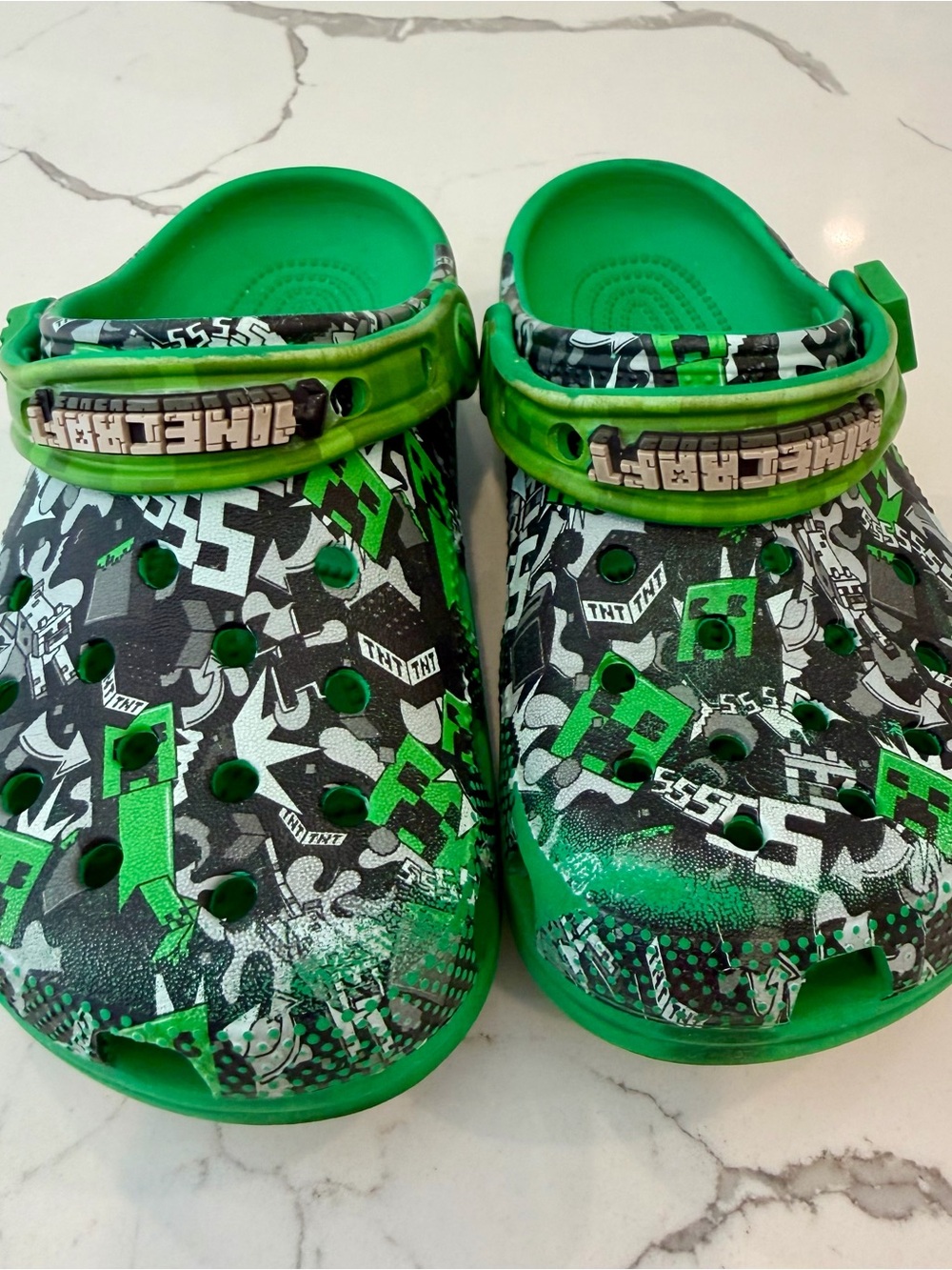 Crocs Kids' Classic Clog - Minecraft Graphic